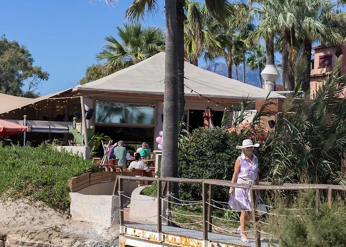La Vida En Rosa * Marbella